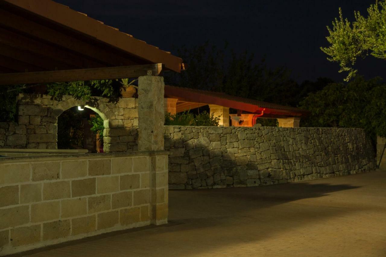 B&B La Seta Rossa Galatone Exterior photo